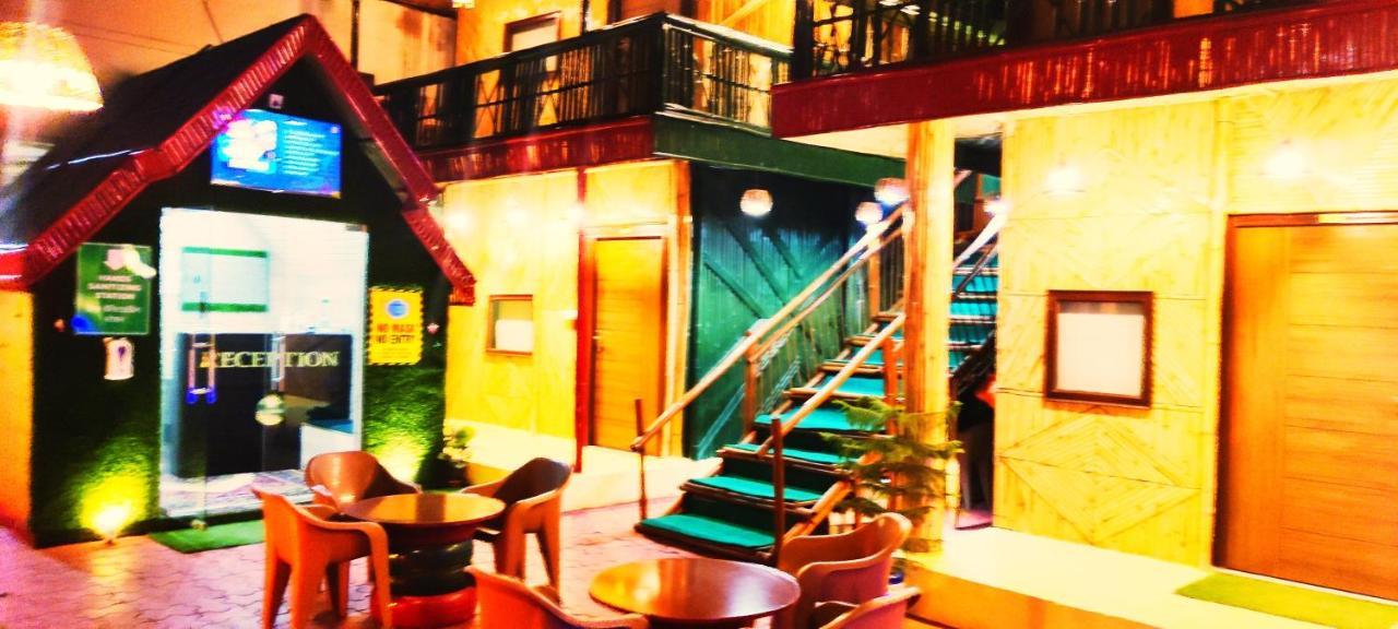 Hotel Bamboo Castle Dźajpur Zewnętrze zdjęcie