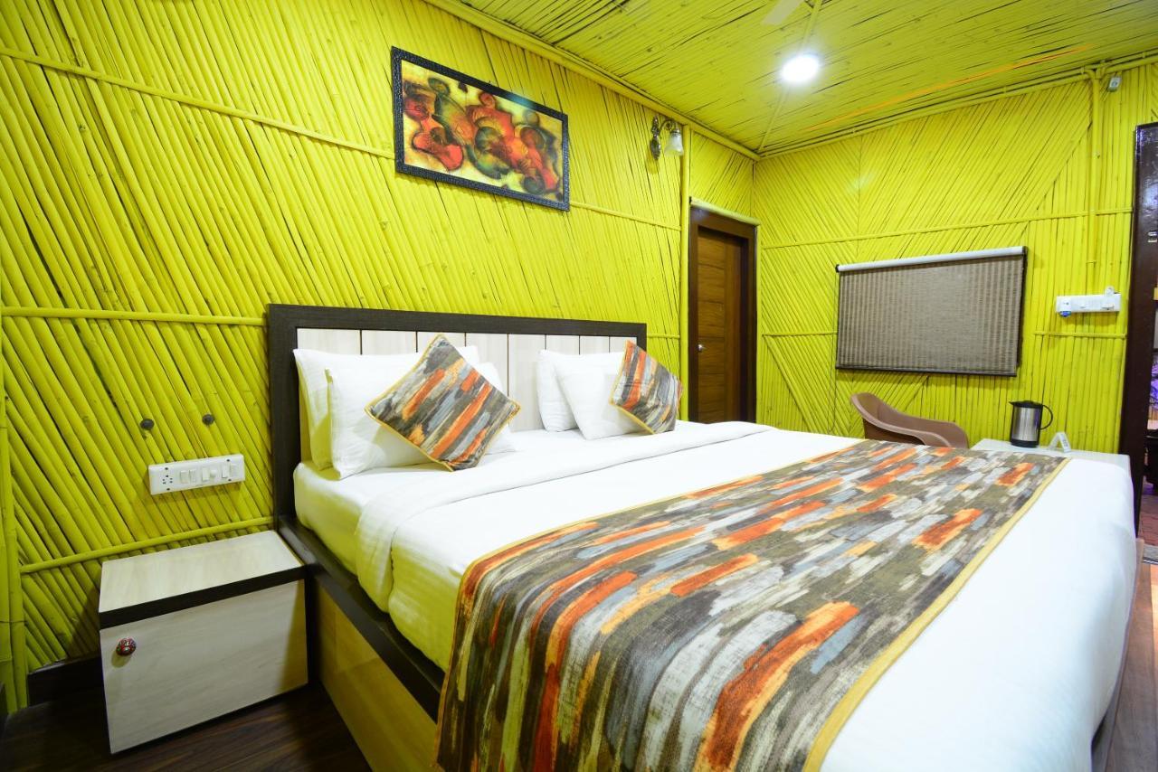 Hotel Bamboo Castle Dźajpur Zewnętrze zdjęcie