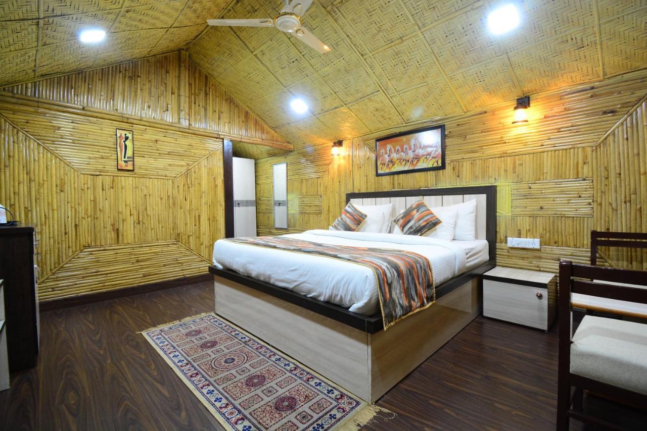 Hotel Bamboo Castle Dźajpur Zewnętrze zdjęcie