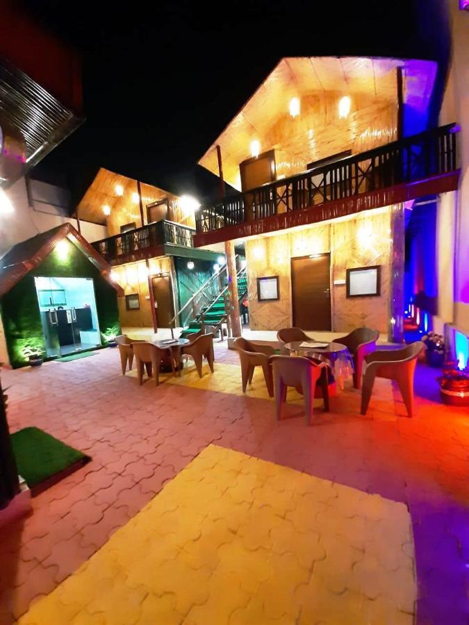 Hotel Bamboo Castle Dźajpur Zewnętrze zdjęcie