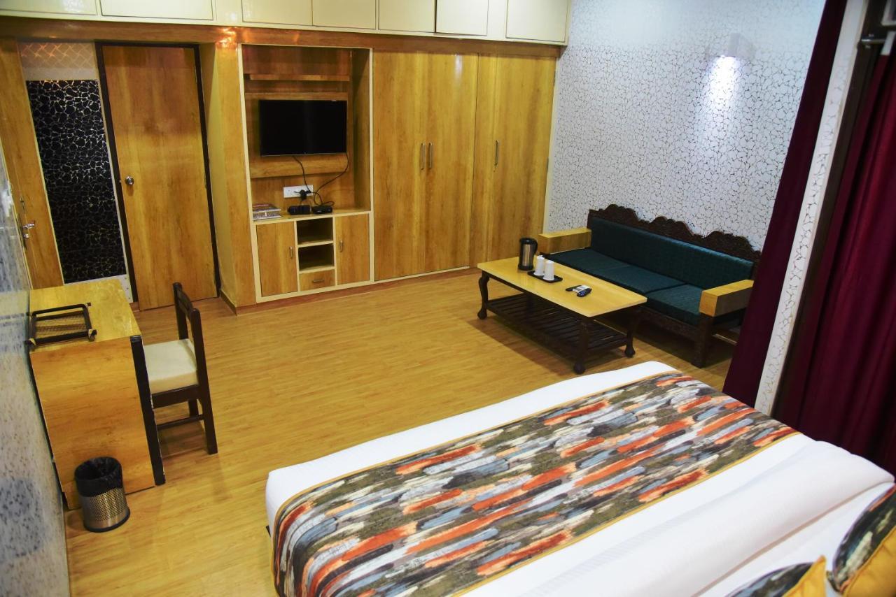 Hotel Bamboo Castle Dźajpur Zewnętrze zdjęcie